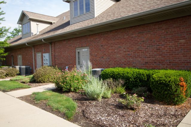 10759 Winterset